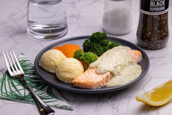 Top Nosh Meal Salmon with Dill Sauce