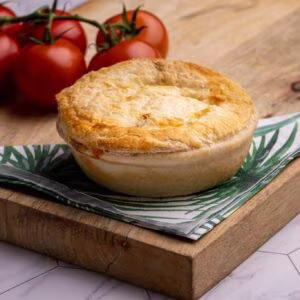 Top-Nosh-Meals-Steak-Bacon-and-Cheese-Pie